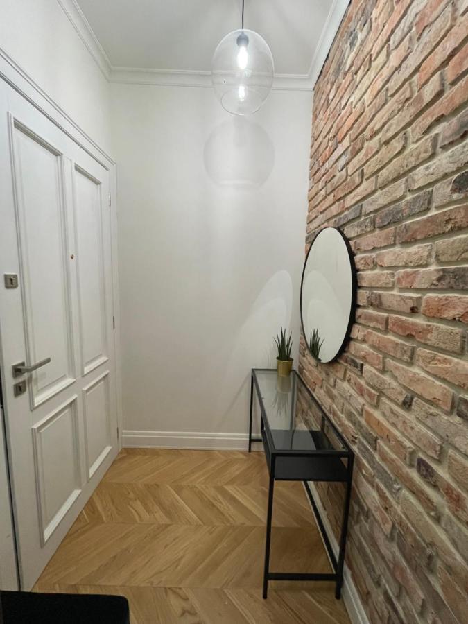 波兹南Apartament Grafitowy公寓 外观 照片